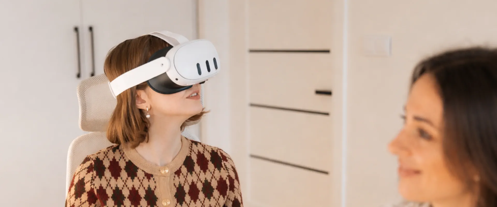 Jak zobaczyć swoje mieszkanie zanim ekipa zacznie pracę? VR w projektowaniu wnętrz